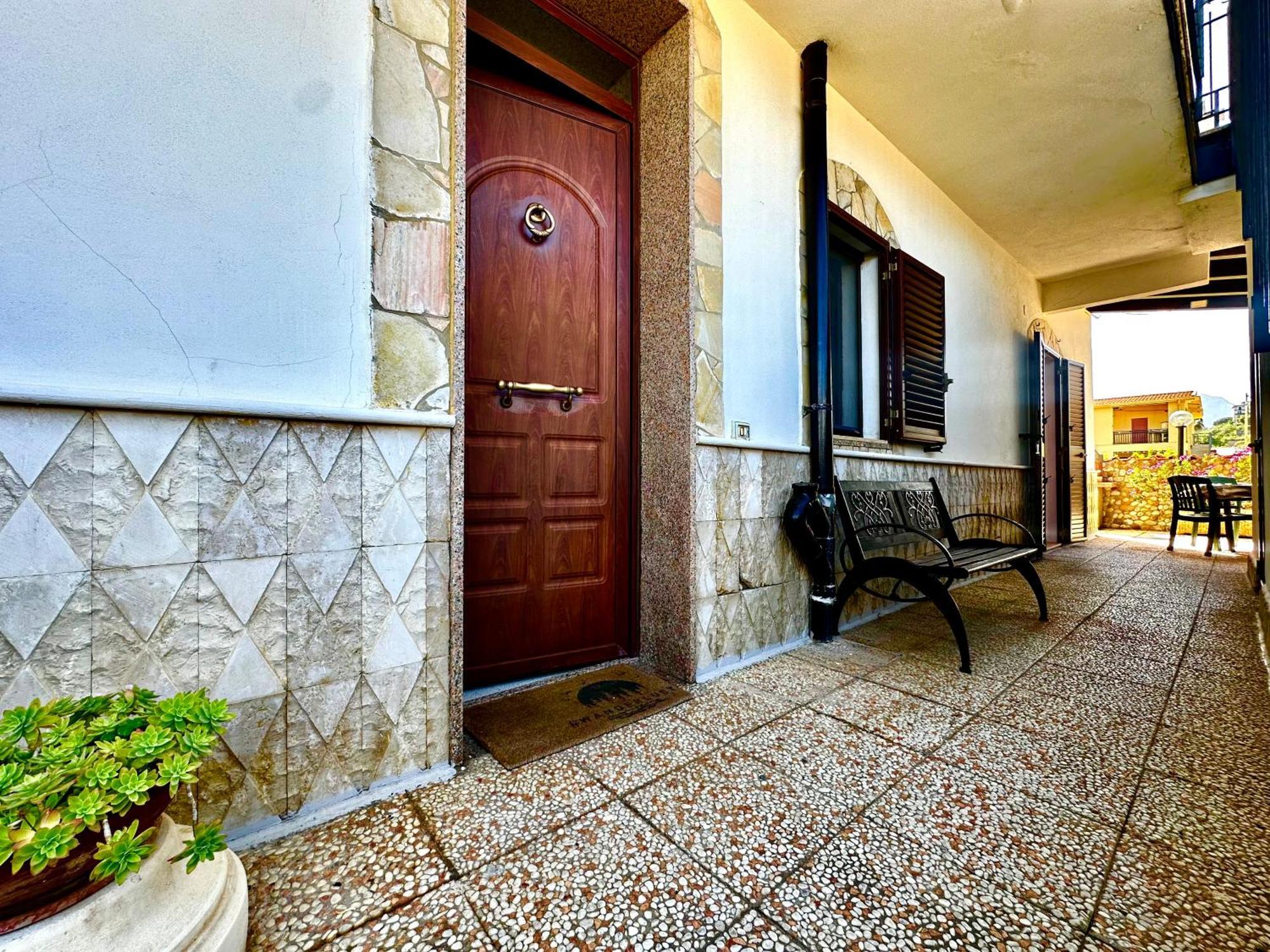 דירות קמפופליצ'ה די רוצ'לה Casa Del Sole מראה חיצוני תמונה